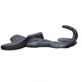 G056 - CAST IRON HAT HOOKS